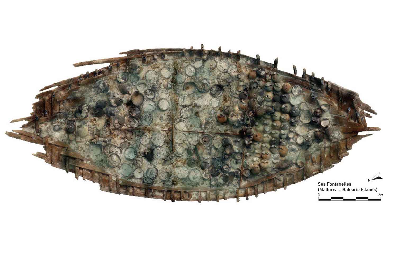 A Maiorca riemerge un'imbarcazione romana di 1.700 anni con il suo carico di anfore e strumenti musicali quasi intatto. 9