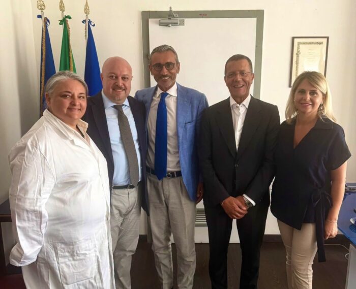 Cava De’ Tirreni, Incontro Tra Il Sindaco Ed Il Direttore Generale Del Ruggi 4 Cava De’ Tirreni, Incontro Tra Il Sindaco Ed Il Direttore Generale Del Ruggi 3