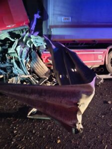 Colpo Di Sonno Mentre È Alla Guida Del Tir, Sfiorata La Tragedia Sull’A2 Del Mediterraneo 8 Colpo Di Sonno Mentre È Alla Guida Del Tir, Sfiorata La Tragedia Sull’A2 Del Mediterraneo 7