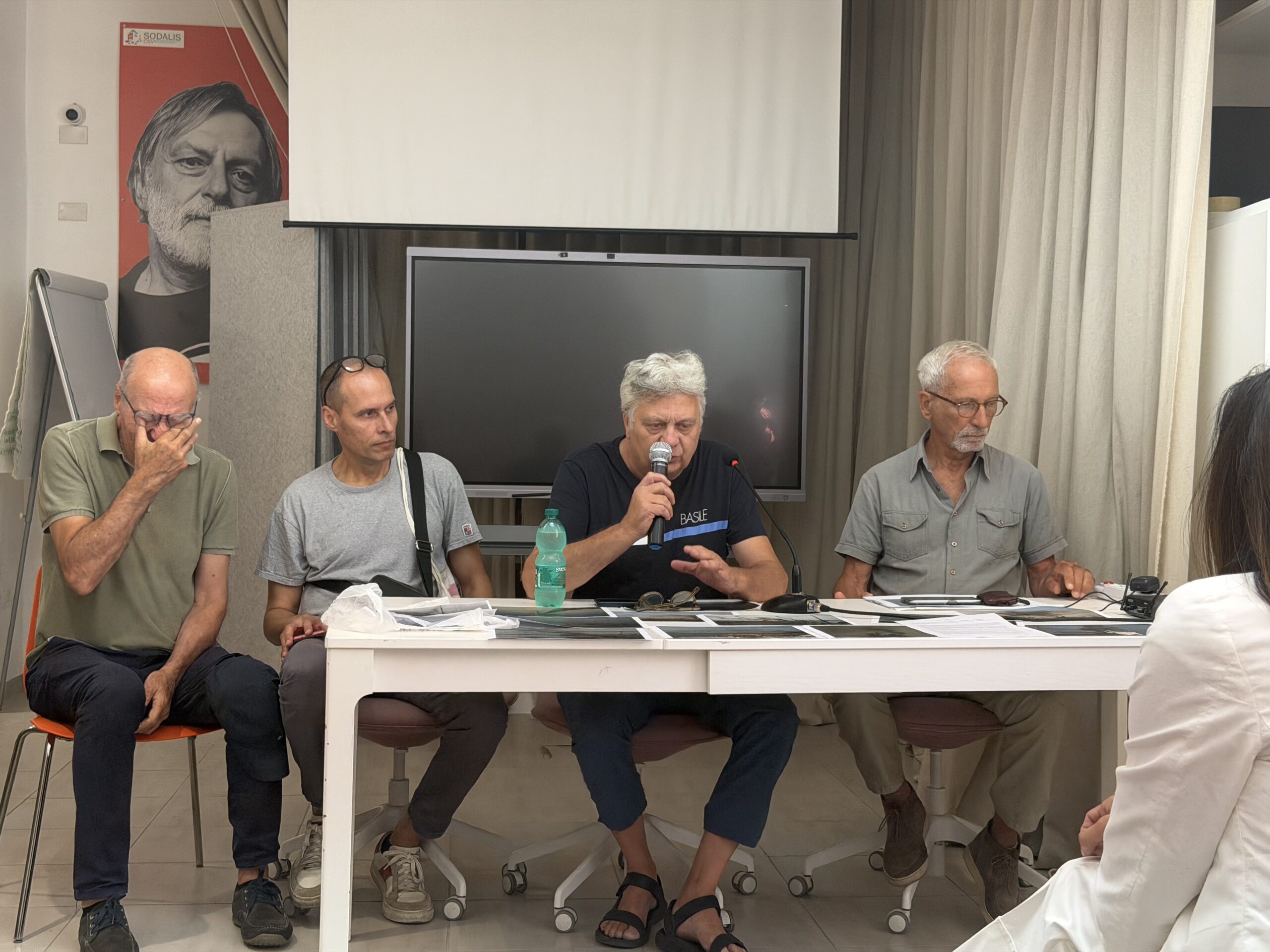Fumi Dalle Navi: “Chiediamo Controlli” 3