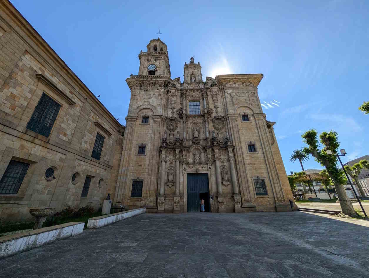 Il Cammino di Santiago che inizia dal mare: un viaggio verso Compostela lungo la vera rotta del Nord attraverso la Galizia. 35