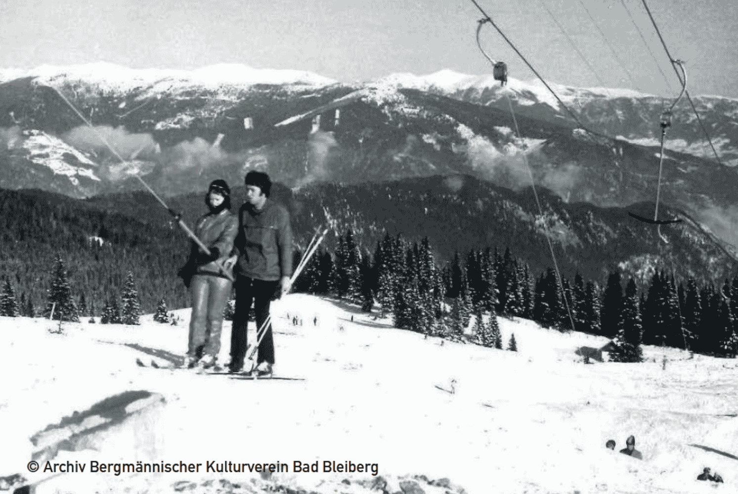 In Austria una montagna ha deciso di abbandonare gli impianti sciistici per tutelare le risorse idriche: vent'anni dopo, tale decisione risulta più rilevante che mai. 9