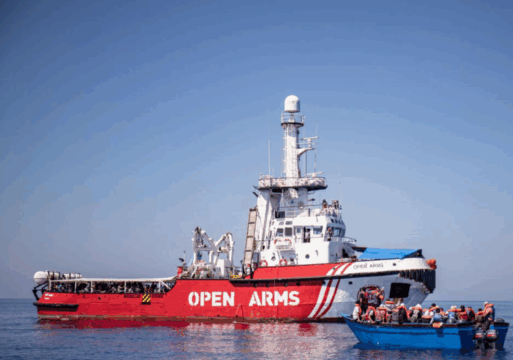 Open Arms Al Porto Di Salerno, Domani Mattina Lo Sbarco Di 6 Migranti 3