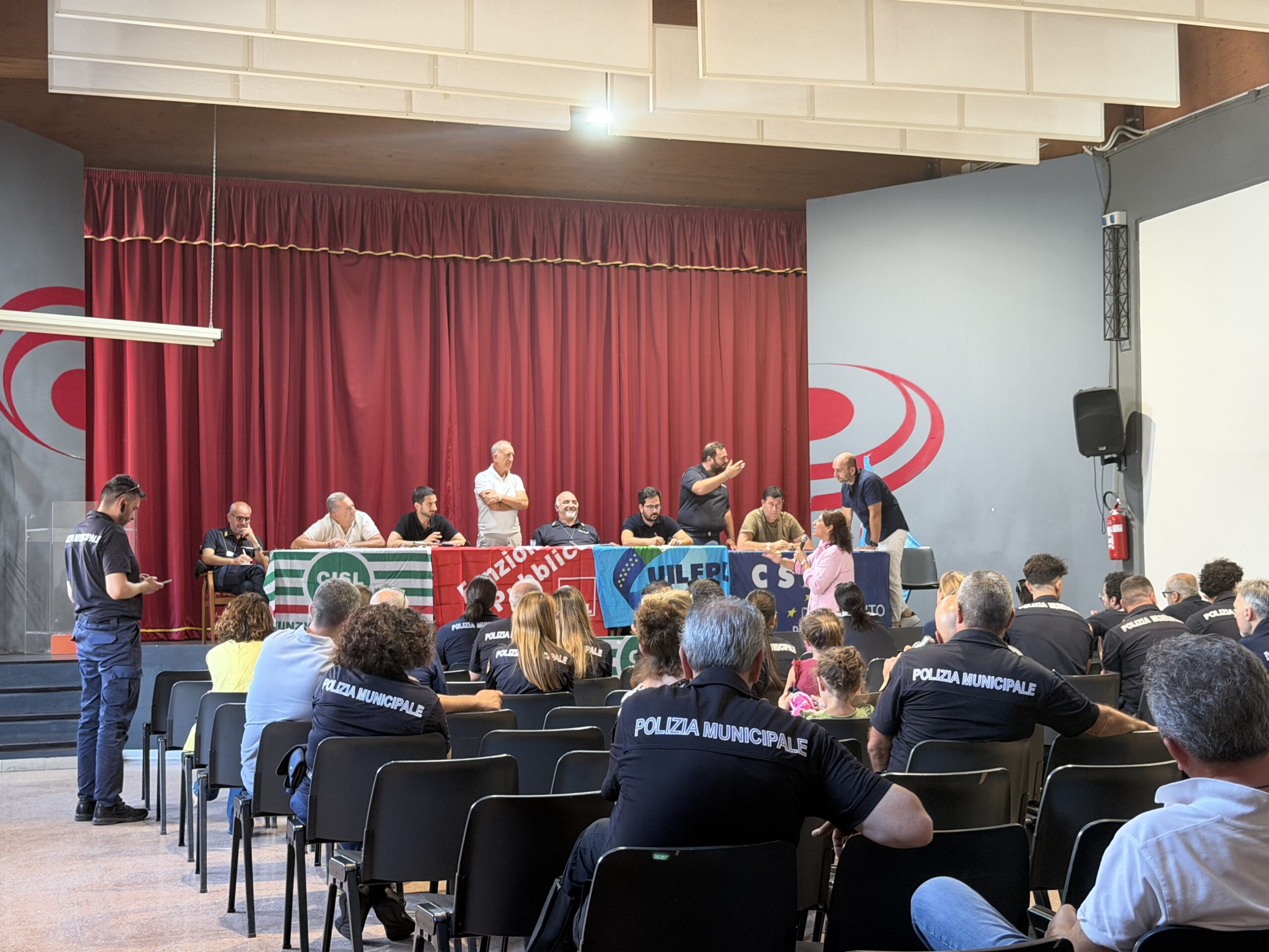 Polizia Municipale, Assemblea Per Sciogliere I Nodi 3