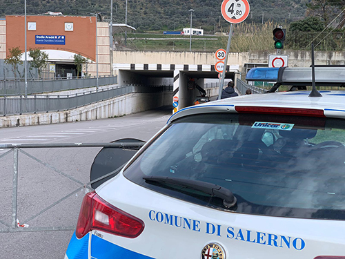Salerno: Controlli Dei B&B Da Parte Degli Agenti Del Nos, Fermato Cittadino Magrebino In Possesso Di Droga 3